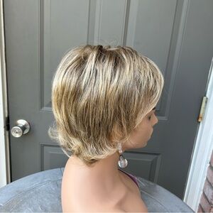 Paula Young Alex Light Ash Brown Light Golden Blonde Tips Wig 24T/18